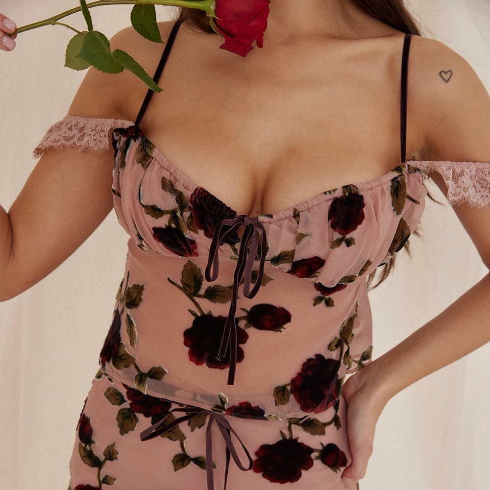 HOUSE OF CB Graciela • Bigger Cup • NWOT